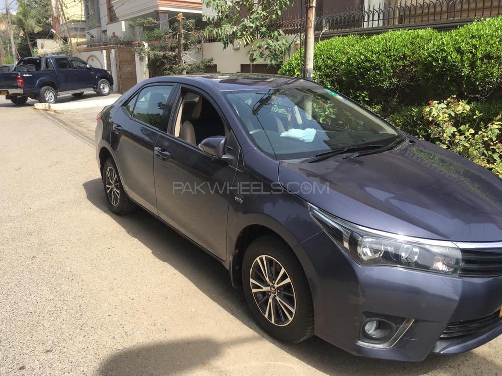 Toyota Corolla 2016 for Sale in Karachi Image-1