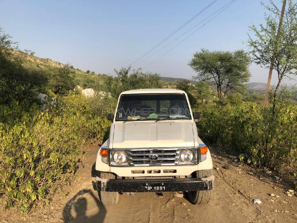 Toyota Land Cruiser 1986 for Sale in Chakwal Image-1