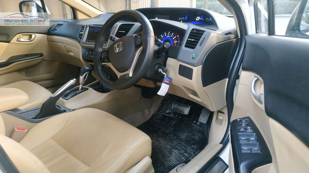 Honda Civic 2015 for Sale in Lahore Honda Civic 2015 for Sale in Lahore Image-10