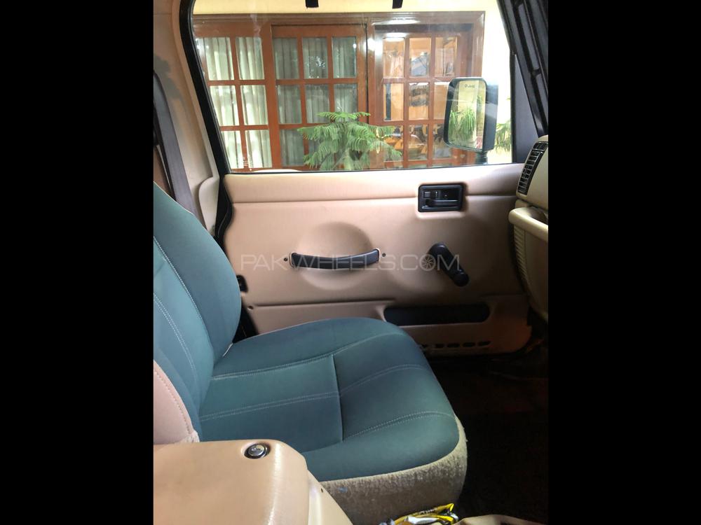 Jeep Wrangler 1999 for Sale in Lahore Jeep Wrangler 1999 for Sale in Lahore Image-12