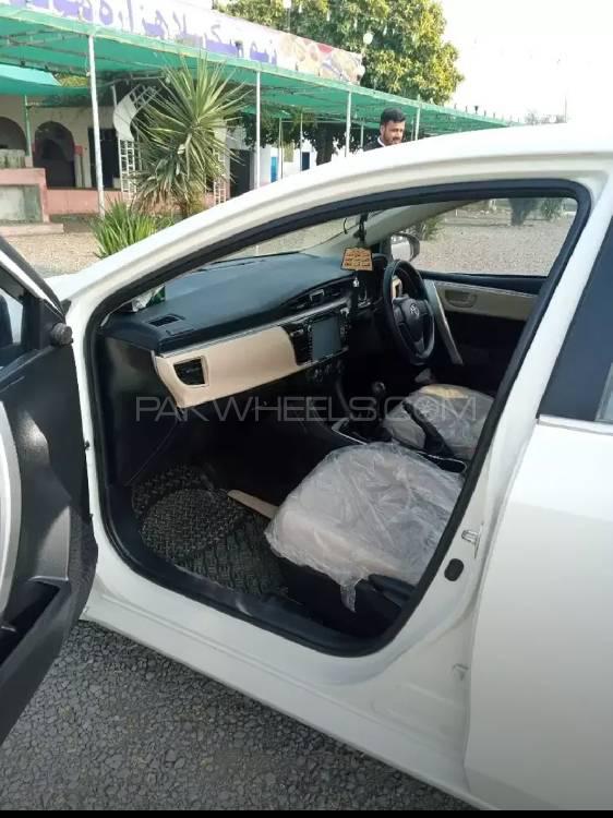 Toyota Corolla 2015 for Sale in Islamabad Toyota Corolla 2015 for Sale in Islamabad Image-4