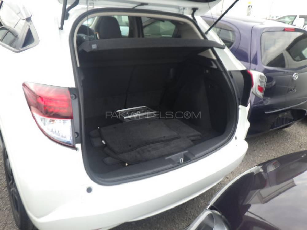 Honda Vezel 2014 for Sale in Karachi Honda Vezel 2014 for Sale in Karachi Image-17
