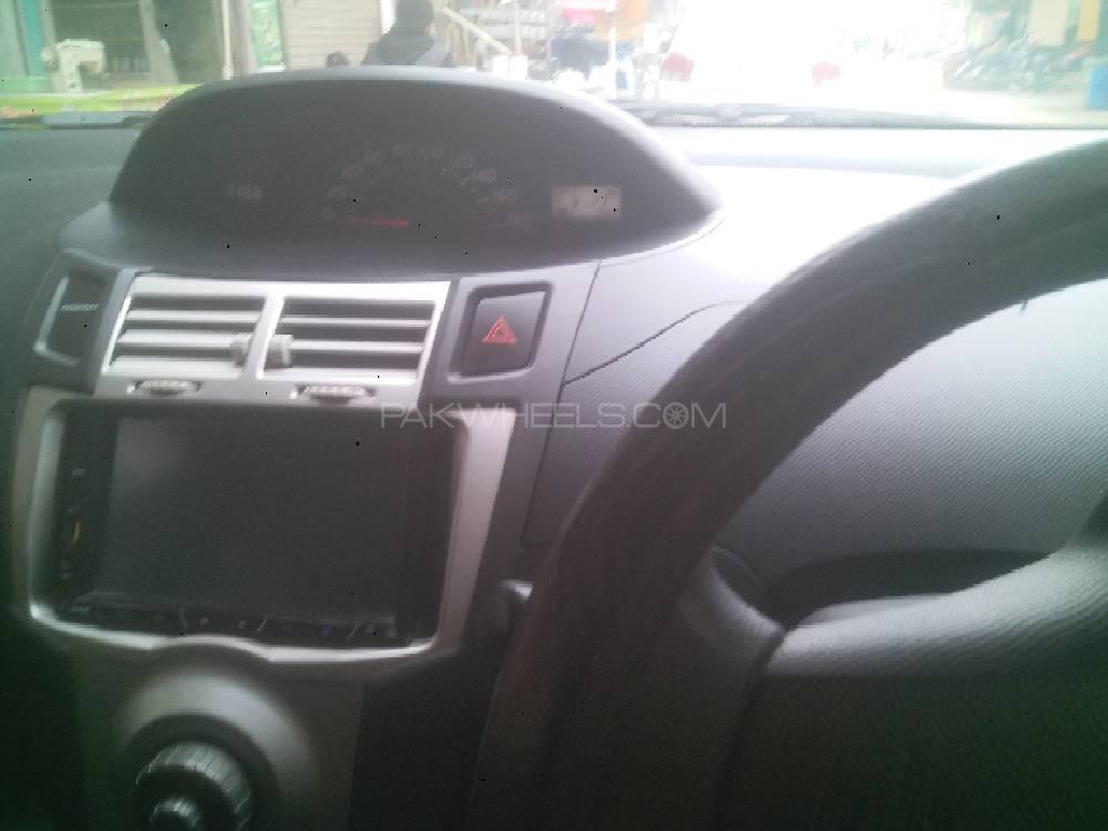 Toyota Vitz 2007 for Sale in Sahiwal Toyota Vitz 2007 for Sale in Sahiwal Image-12