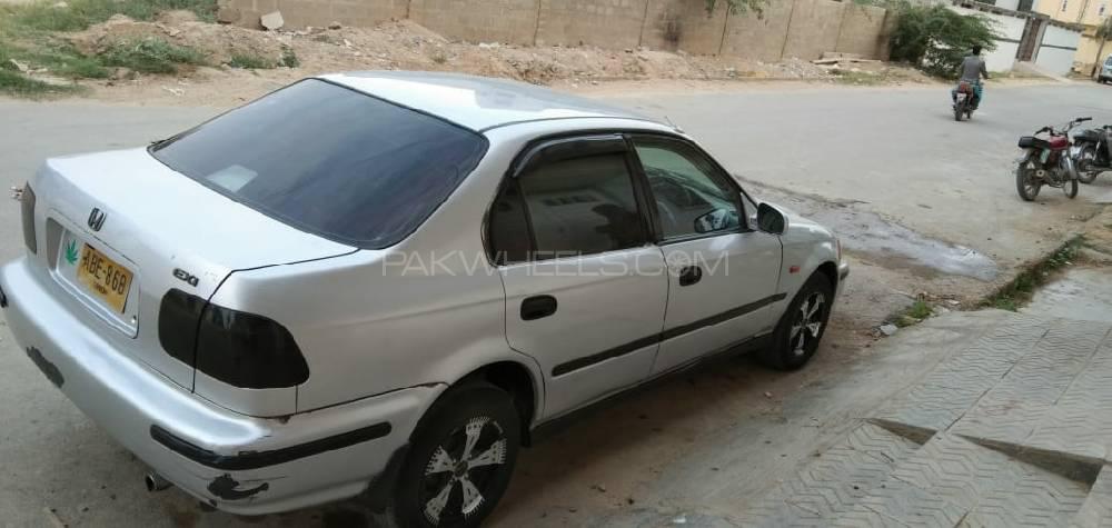 ہونڈا سِوک 2000 for Sale in کراچی Image-1