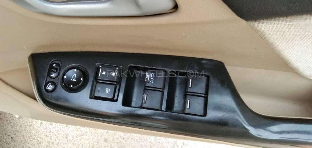 Honda Civic 2013 for Sale in Karachi Honda Civic 2013 for Sale in Karachi Image-6