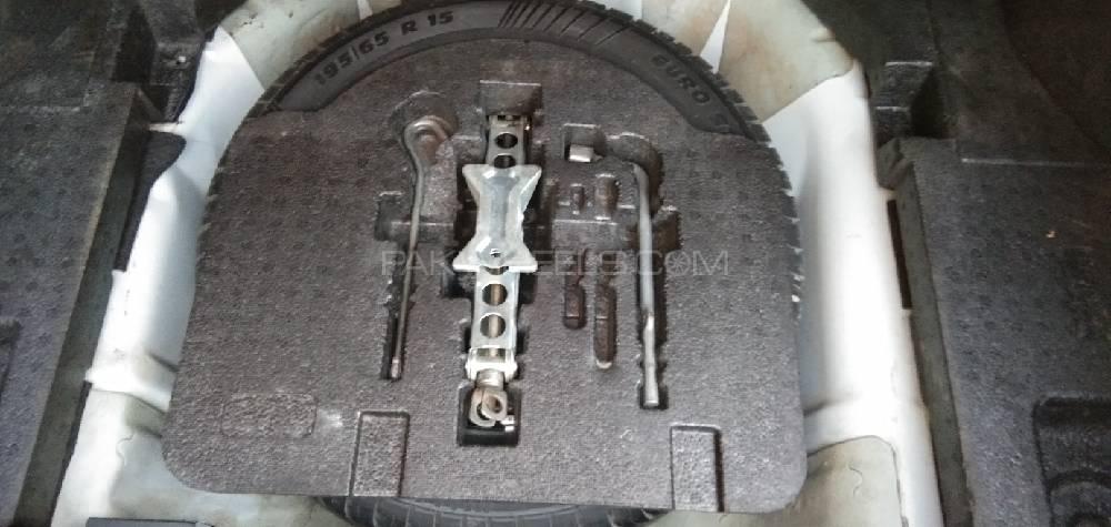 Honda Civic 2013 for Sale in Karachi Honda Civic 2013 for Sale in Karachi Image-17