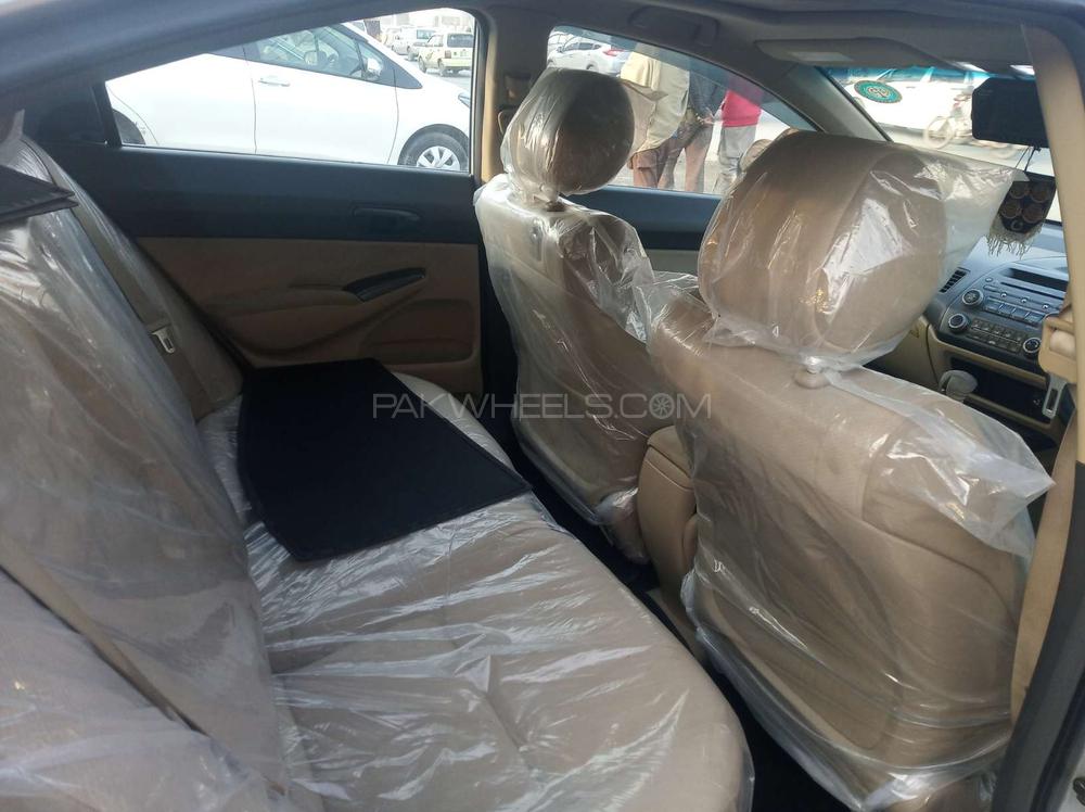 Honda Civic 2010 for Sale in Gujranwala Honda Civic 2010 for Sale in Gujranwala Image-8