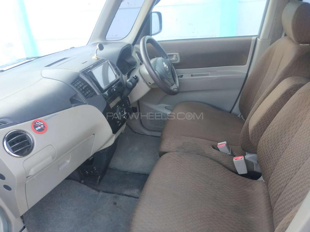 Nissan Roox 2011 for Sale in Peshawar Nissan Roox 2011 for Sale in Peshawar Image-5
