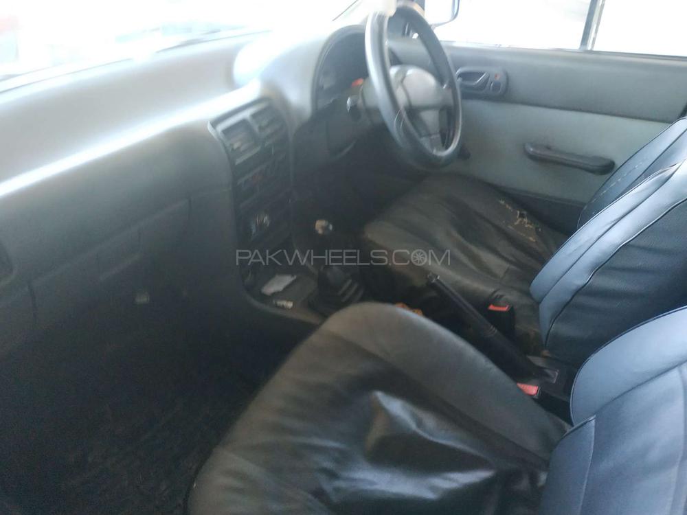 Suzuki Cultus 2006 for Sale in Peshawar Suzuki Cultus 2006 for Sale in Peshawar Image-4
