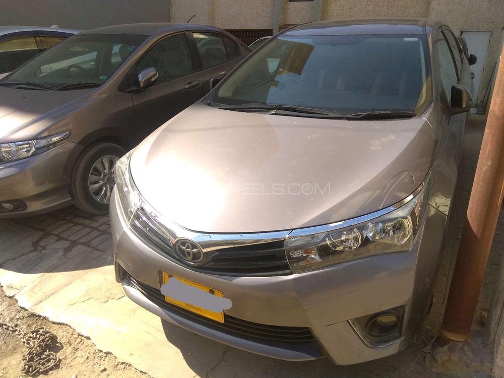 Toyota Corolla 2016 for Sale in Karachi Image-1