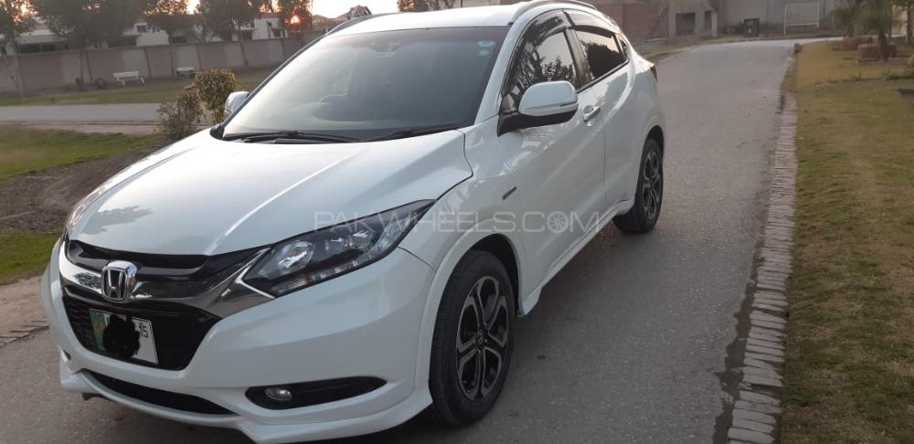 Honda Vezel 2015 for Sale in Multan Honda Vezel 2015 for Sale in Multan Image-5