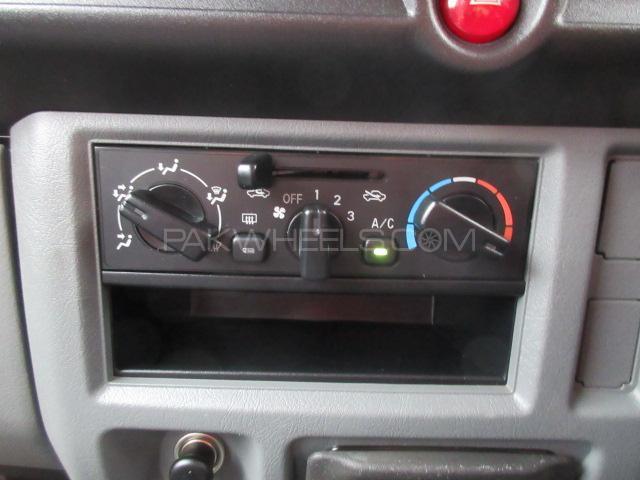 Nissan Clipper 2012 for Sale in Karachi Nissan Clipper 2012 for Sale in Karachi Image-23