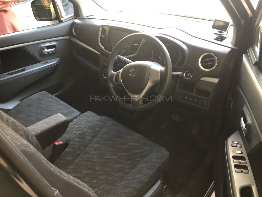 Suzuki Wagon R 2016 for Sale in Karachi Suzuki Wagon R 2016 for Sale in Karachi Image-2