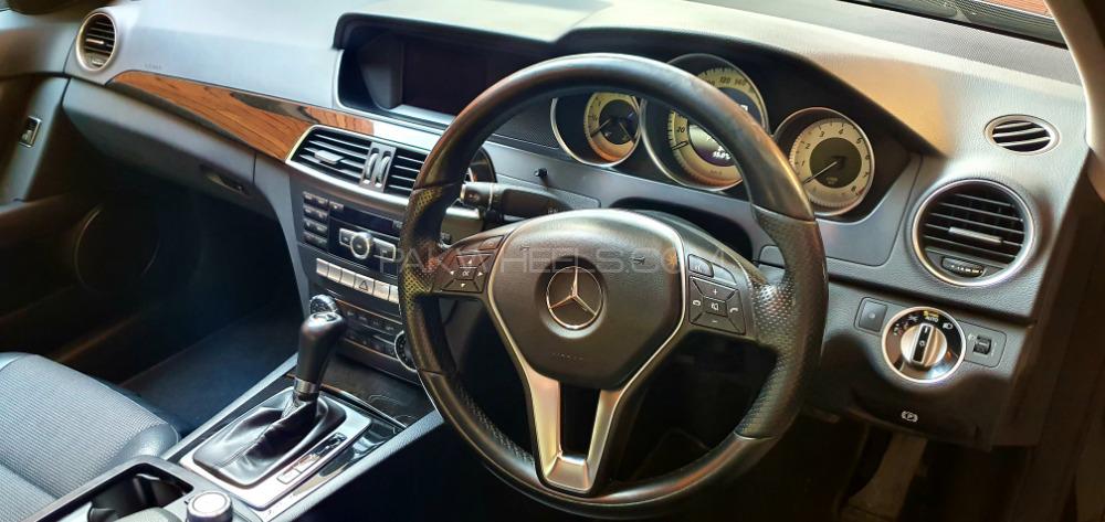 Mercedes Benz C Class 2014 for Sale in Lahore Mercedes Benz C Class 2014 for Sale in Lahore Image-10