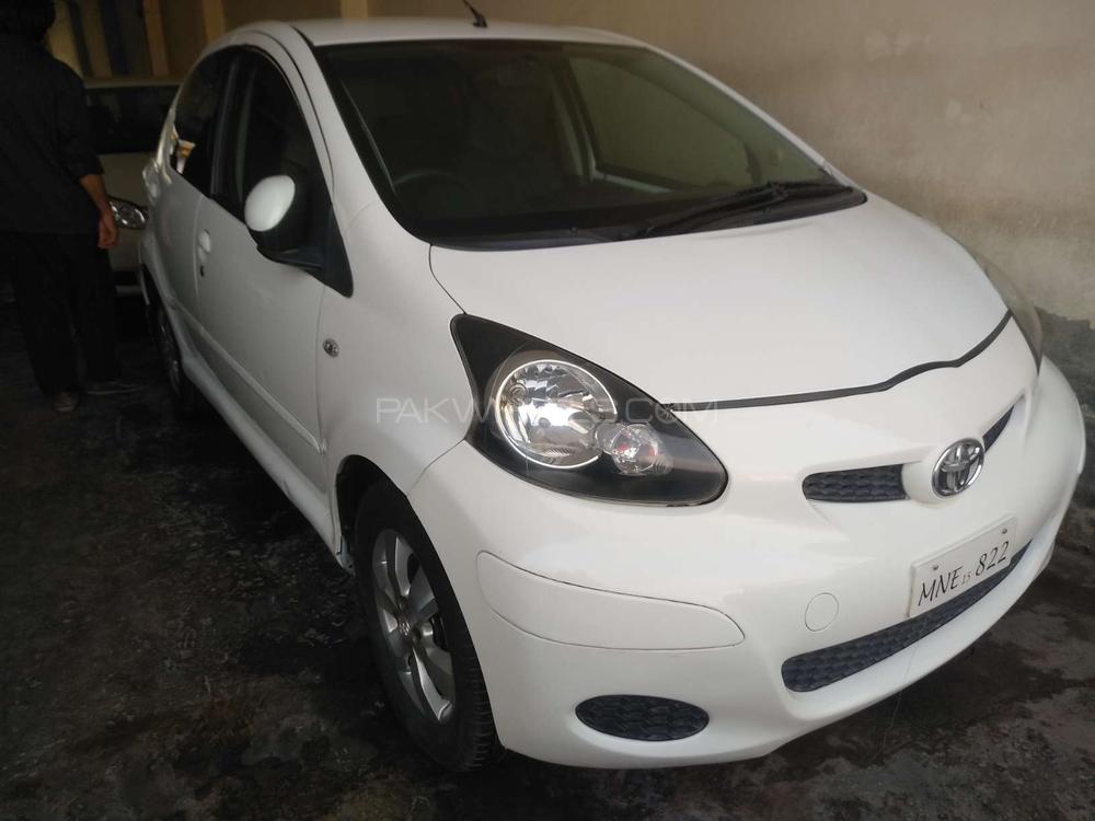 Toyota Aygo 2011 for Sale in Multan Image-1