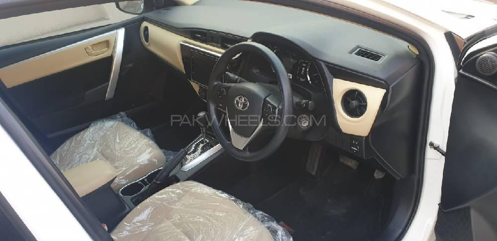 Toyota Corolla 2018 for Sale in Multan Toyota Corolla 2018 for Sale in Multan Image-6