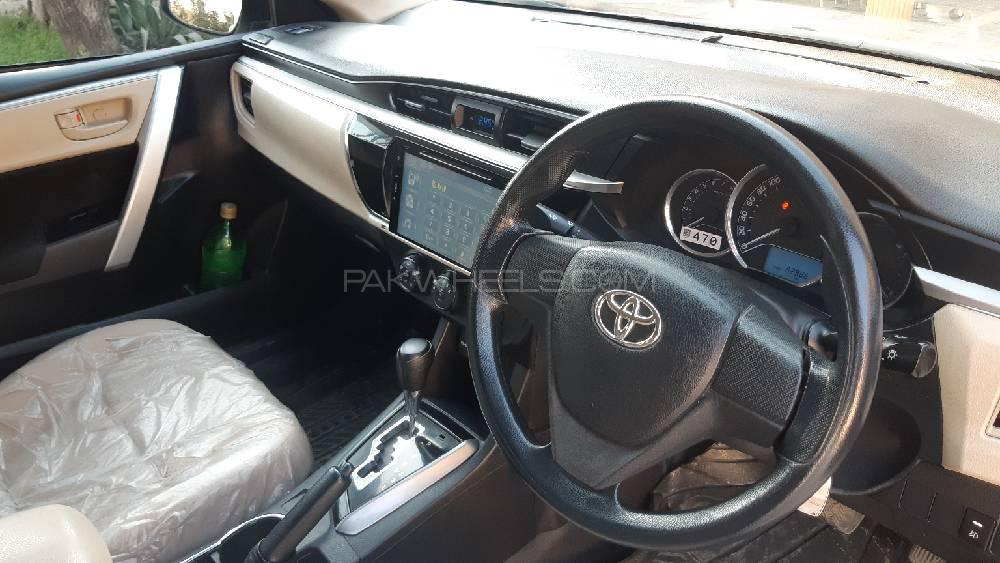 Toyota Corolla 2015 for Sale in Islamabad Toyota Corolla 2015 for Sale in Islamabad Image-4