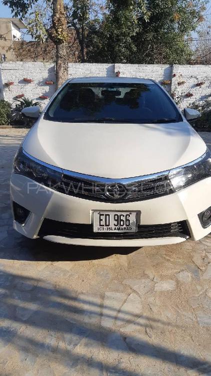 Toyota Corolla 2015 for Sale in Islamabad Image-1