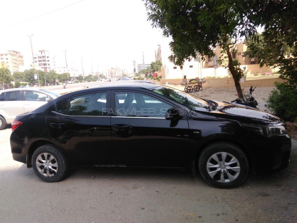 Toyota Corolla 2015 for Sale in Karachi Toyota Corolla 2015 for Sale in Karachi Image-4