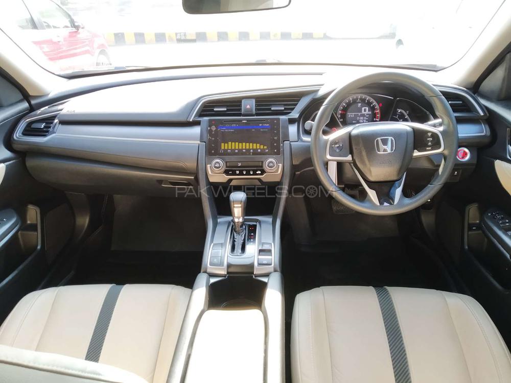 Honda Civic 2018 for Sale in Lahore Honda Civic 2018 for Sale in Lahore Image-13