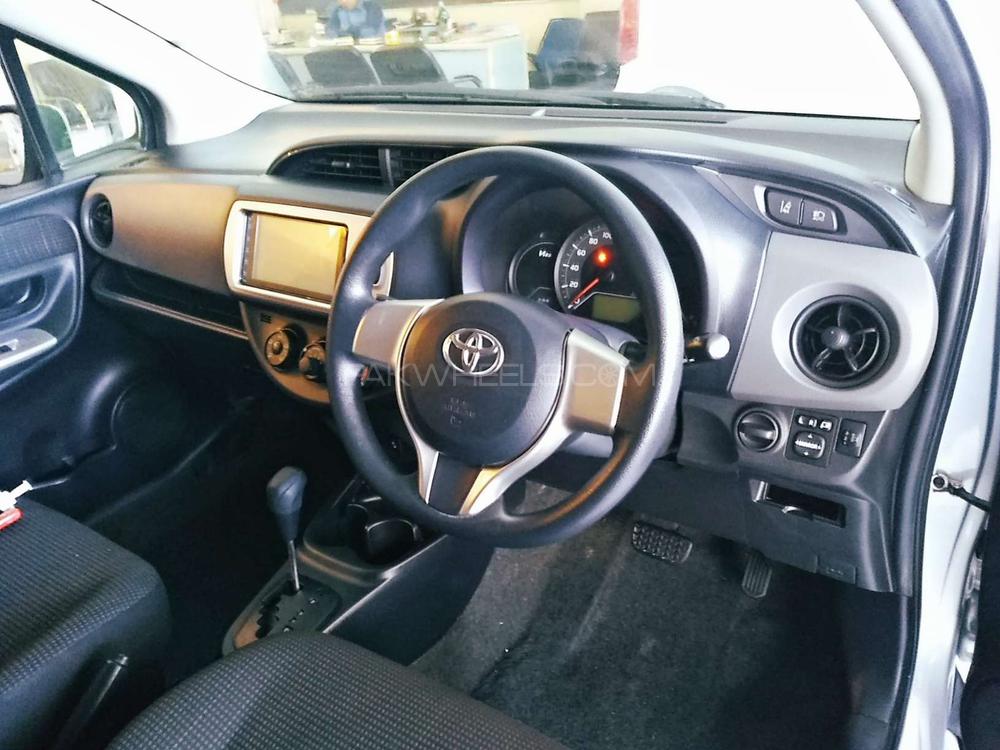 Toyota Vitz 2016 for Sale in Rawalpindi Toyota Vitz 2016 for Sale in Rawalpindi Image-6
