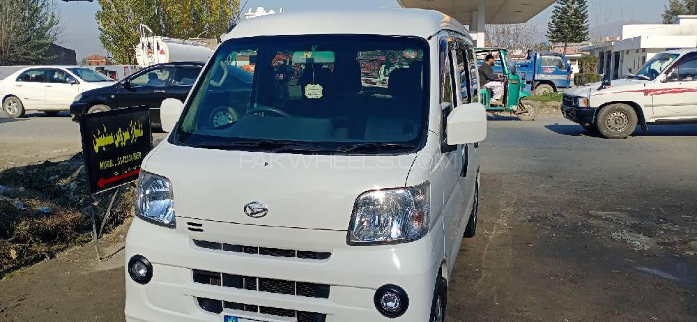 Daihatsu Hijet 2014 for Sale in Swat Image-1
