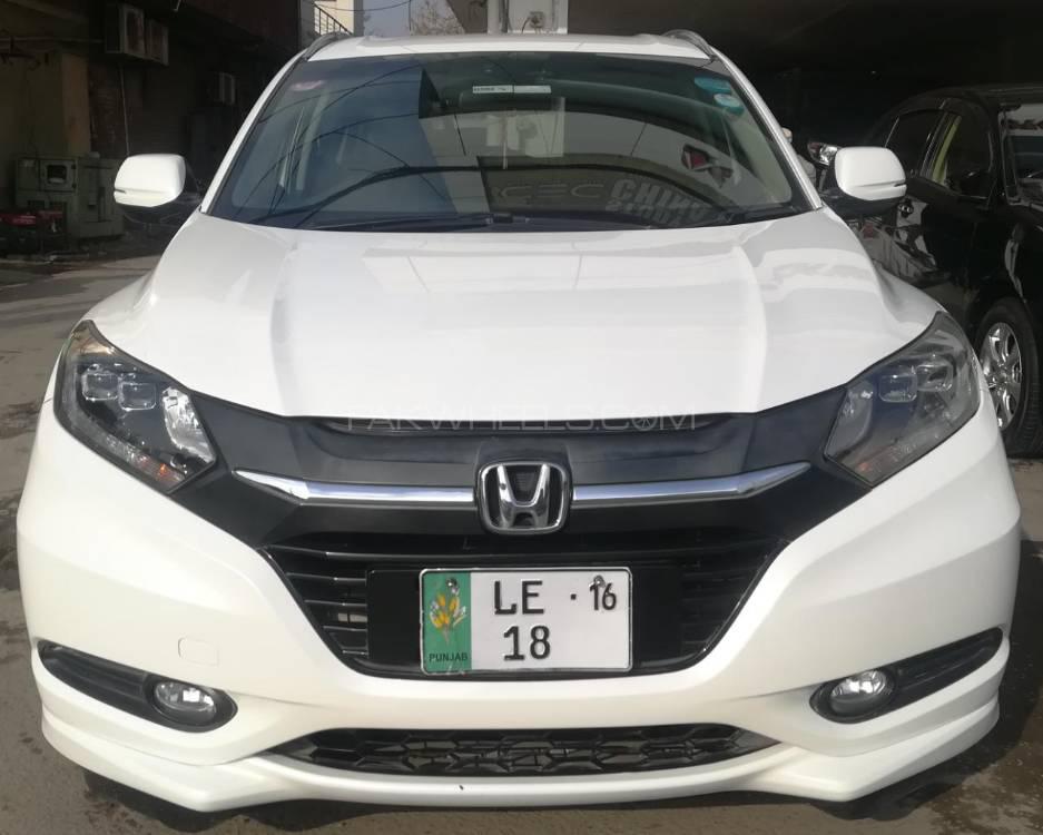 Honda Vezel 2015 for Sale in Lahore Image-1
