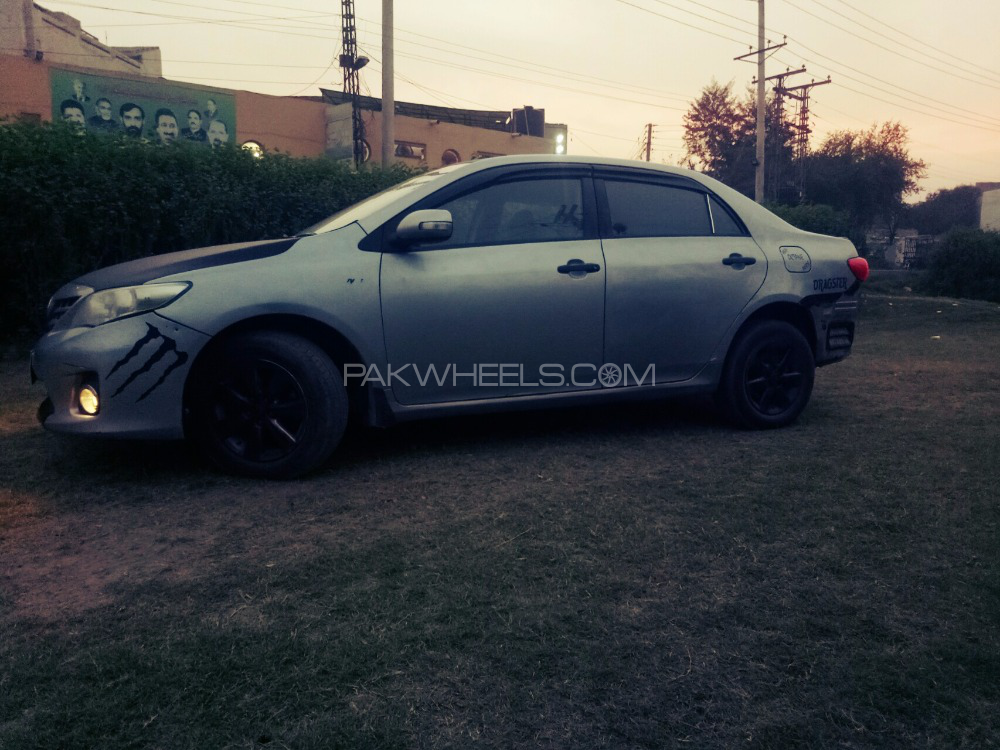 Toyota Corolla - 2012  Toyota Corolla - 2012  Image-8