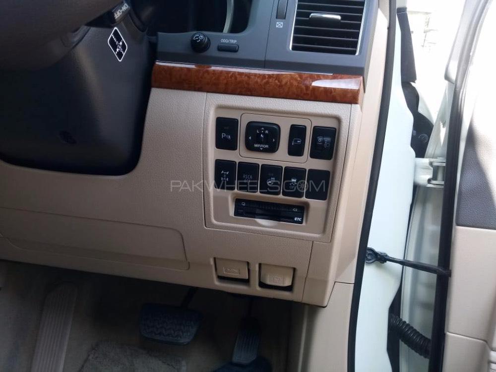 Toyota Land Cruiser 2012 for Sale in Islamabad Toyota Land Cruiser 2012 for Sale in Islamabad Image-13