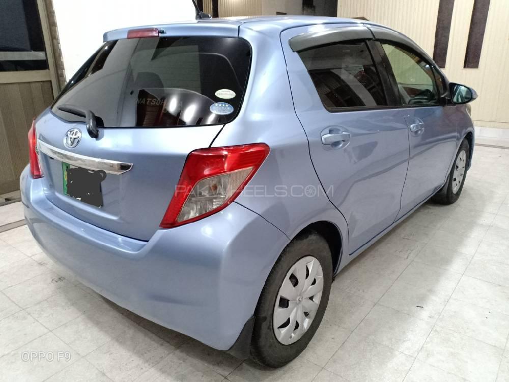 Toyota Vitz 2011 for Sale in Lahore Toyota Vitz 2011 for Sale in Lahore Image-7