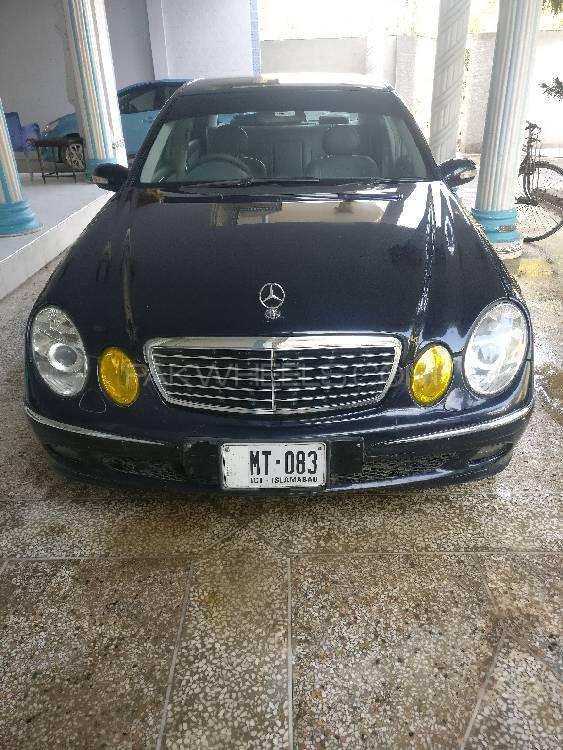 Mercedes Benz E Class 2004 for Sale in Sargodha Image-1
