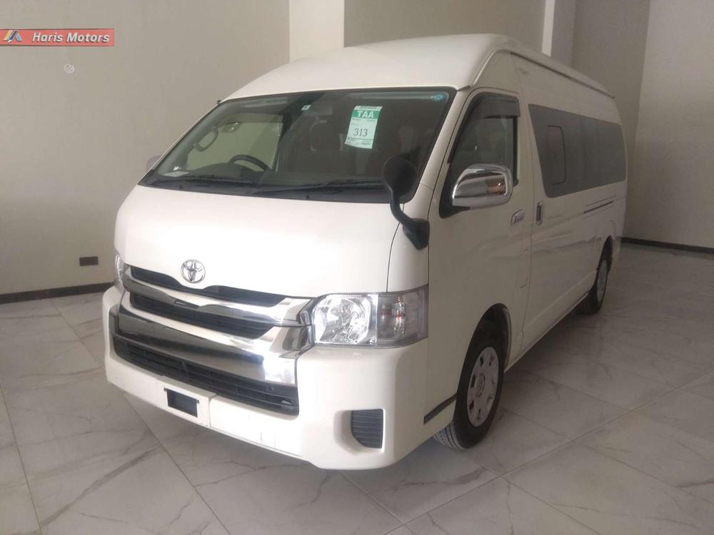 Toyota Hiace 2015 for Sale in Karachi Image-1