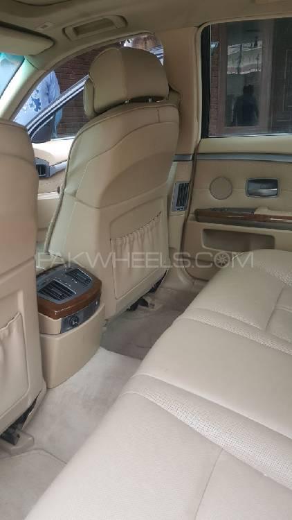 بی ایم ڈبلیو 7 سیریز 2003 for Sale in لاہور بی ایم ڈبلیو 7 سیریز 2003 for Sale in لاہور Image-8