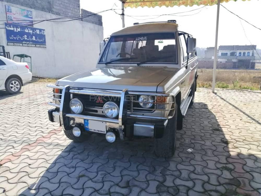 Mitsubishi Pajero 1985 for Sale in Haripur Image-1