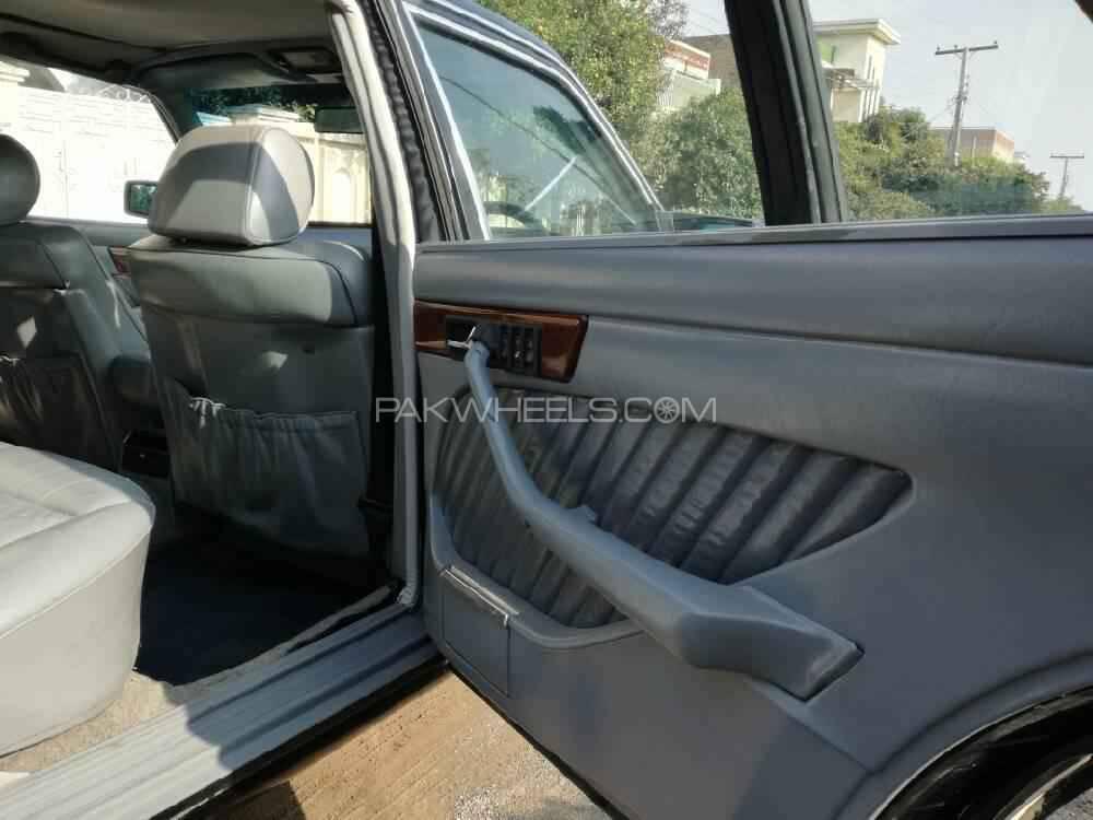 Mercedes Benz S Class 1986 for Sale in Swat Image-1