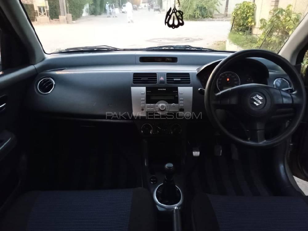 سوزوکی سوئفٹ 2015 for Sale in کراچی سوزوکی سوئفٹ 2015 for Sale in کراچی Image-11