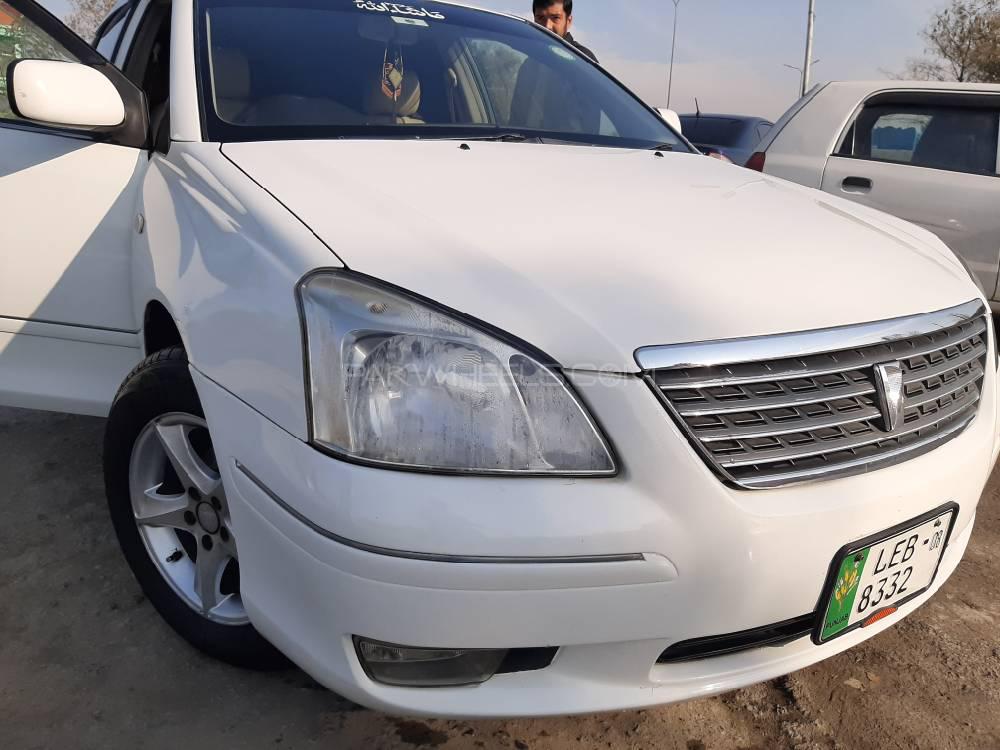 Toyota Premio 2004 for Sale in Nowshera Image-1