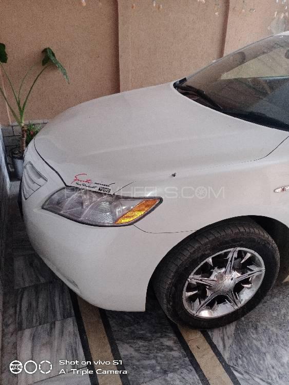 Toyota Camry 2006 for Sale in Kharian Image-1