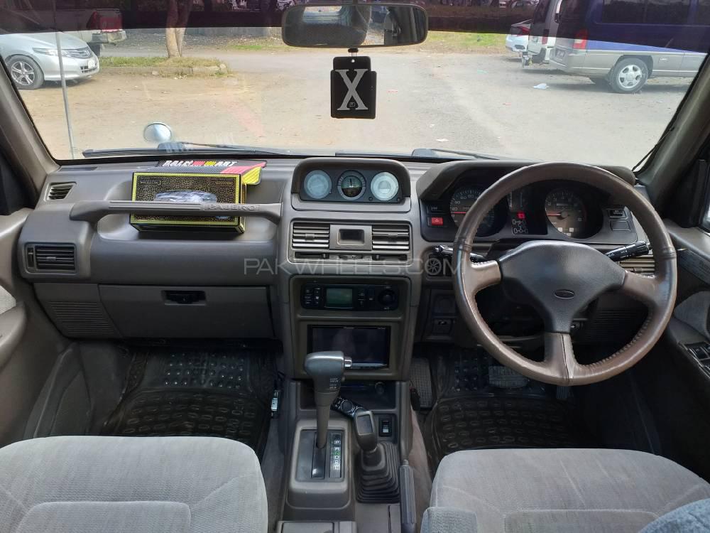 مٹسوبیشی پجیرو 1996 for Sale in اسلام آباد مٹسوبیشی پجیرو 1996 for Sale in اسلام آباد Image-9