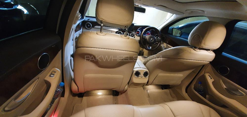 Mercedes Benz C Class 2016 for Sale in Karachi Mercedes Benz C Class 2016 for Sale in Karachi Image-4