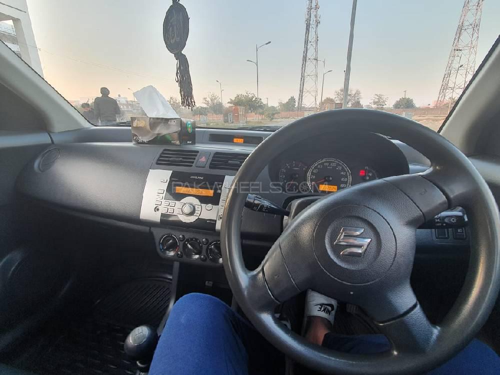 Suzuki Swift 2013 for Sale in Lahore Suzuki Swift 2013 for Sale in Lahore Image-8