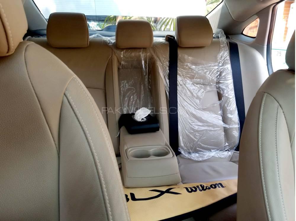 Honda Civic 2019 for Sale in Karachi Honda Civic 2019 for Sale in Karachi Image-12