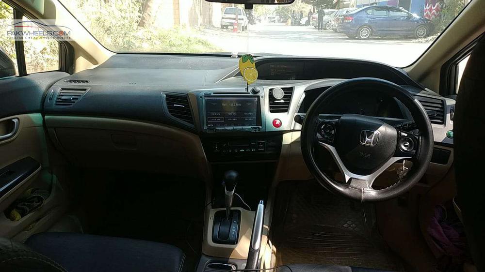 Honda Civic 2013 for Sale in Karachi Honda Civic 2013 for Sale in Karachi Image-5