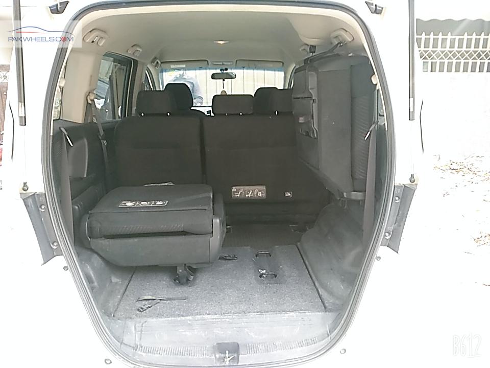 Honda Freed 2011 for Sale in Islamabad Honda Freed 2011 for Sale in Islamabad Image-9