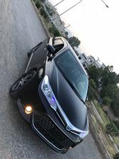 Toyota Corolla Axio - 2016