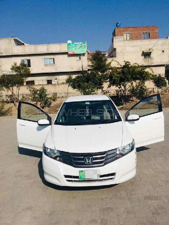 Honda City 2013 for Sale in Faisalabad Image-1