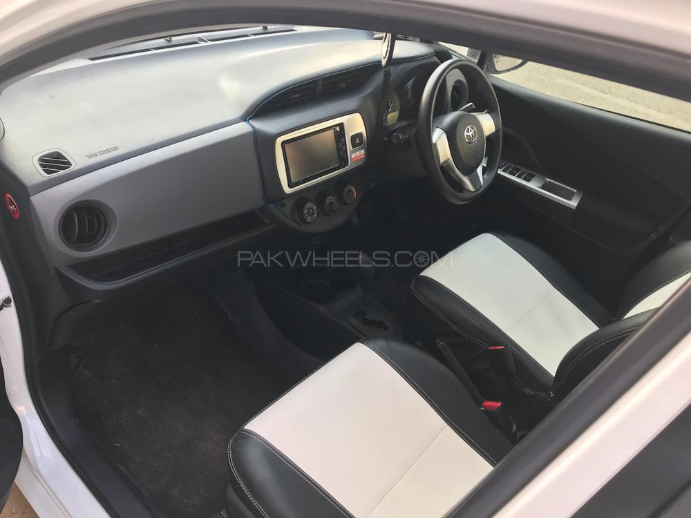 Toyota Vitz 2015 for Sale in Karachi Toyota Vitz 2015 for Sale in Karachi Image-9