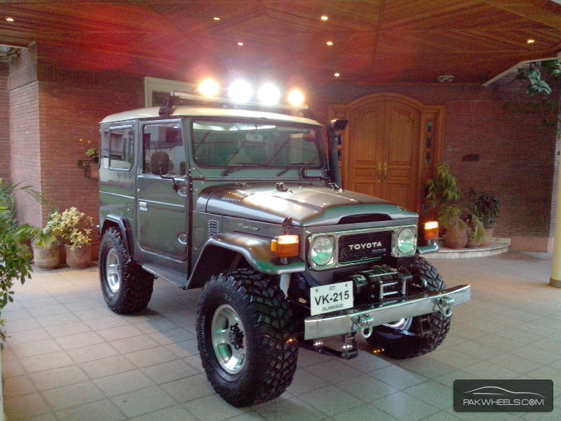 Toyota Land Cruiser 1984 for Sale in Gujranwala Image-1