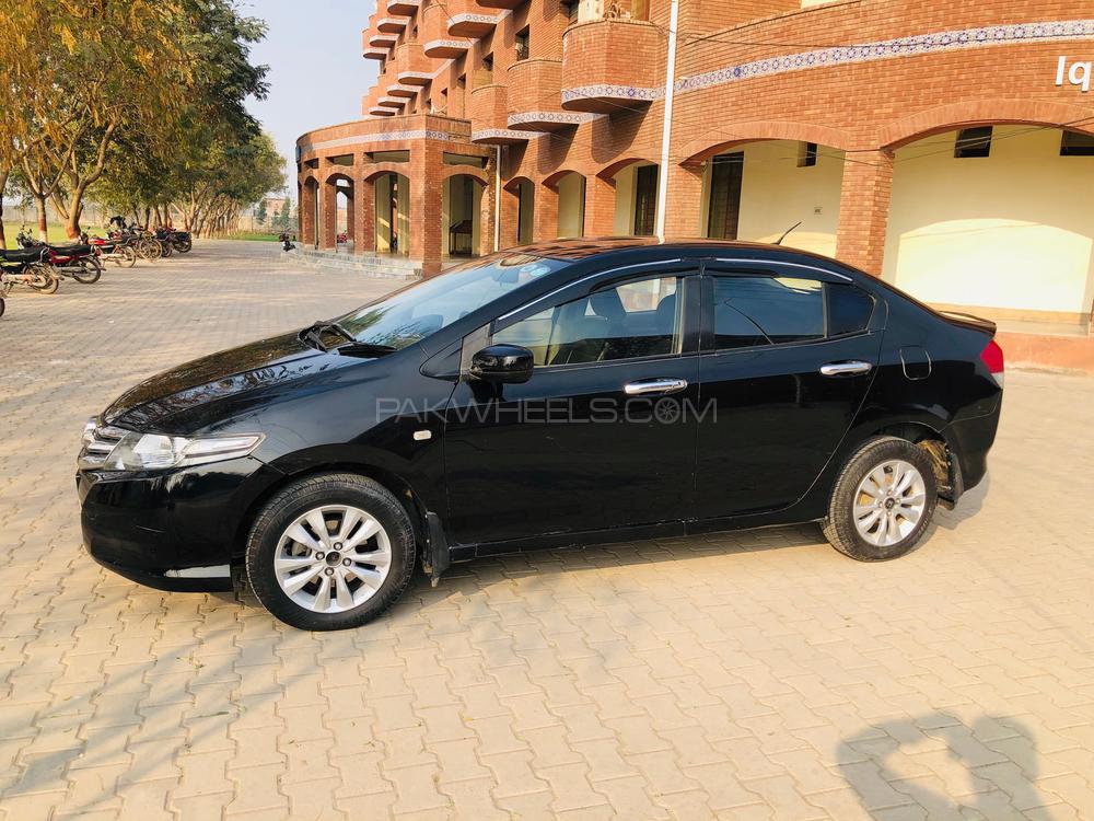 Honda City 2013 for Sale in Multan Honda City 2013 for Sale in Multan Image-3