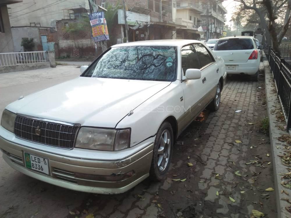 Toyota Crown 1995 for Sale in Lahore Image-1